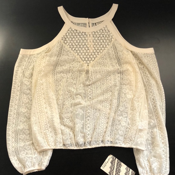 Eyeshadow Tops - Eyeshadow Crochet Lace Cold Shoulder Top